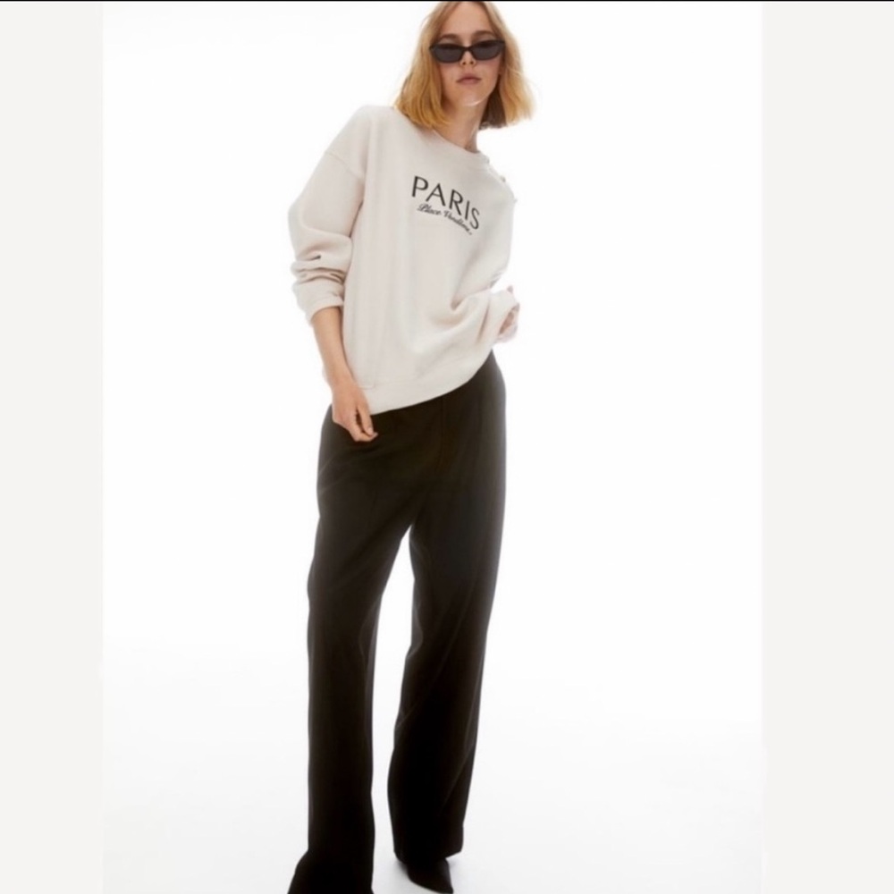 H&M Paris Sweatshirt
Light Beige